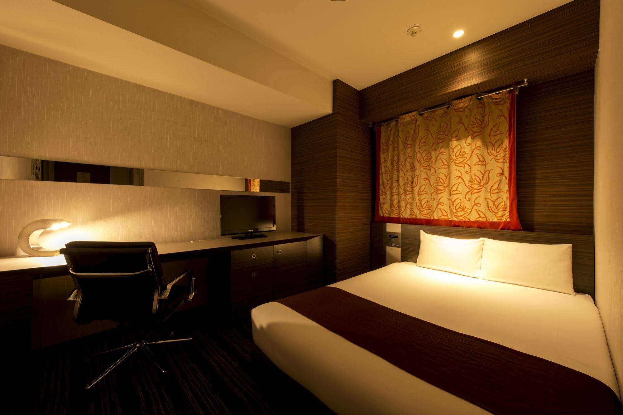 Hotel Villa Fontaine Tokyo-Hatchobori Bagian luar foto